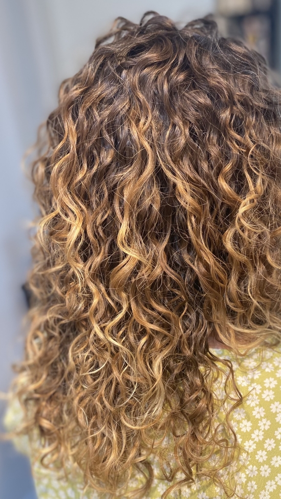 Curly girl cut og Curly girl metoden